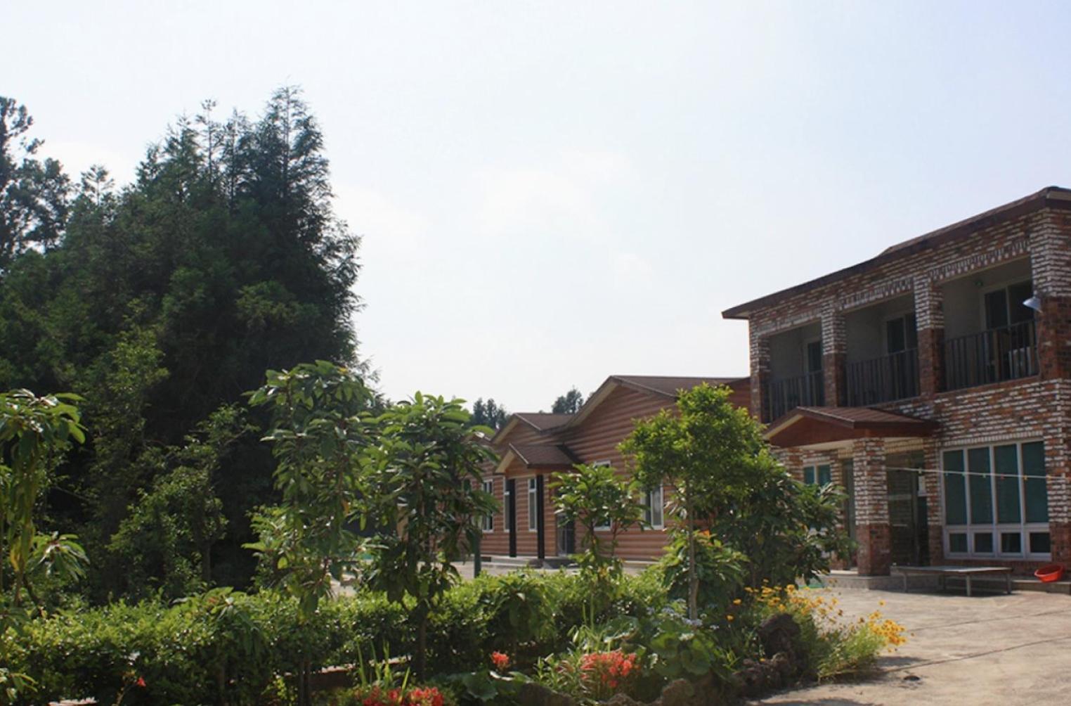 סאוגוויפו Jeju Ts Youth Hostel & Resort מראה חיצוני תמונה